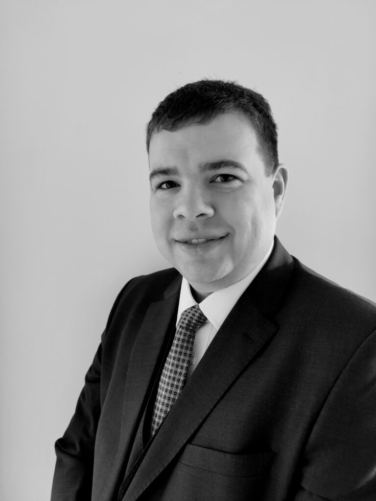 Aaron Luxton | 3PB Barristers